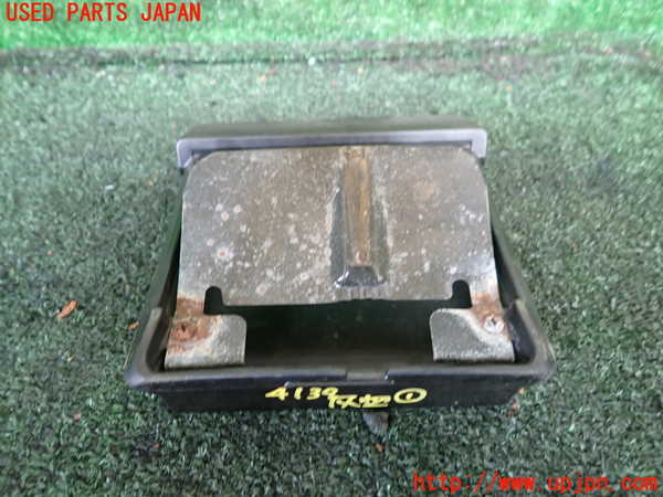 1UPJ-9241397821]ランクル60系(HJ60V(改))灰皿1 中古_3