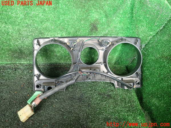 1UPJ-9241397510]ランクル60系(HJ60V(改))メーターフード 中古_3