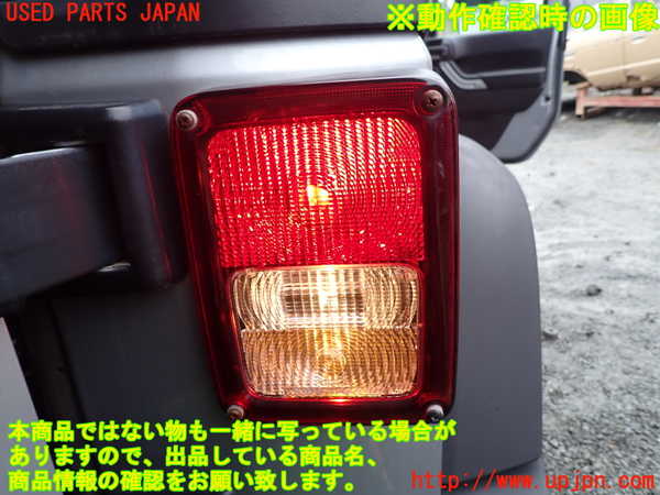 1UPJ-9241401530]ジープ・ラングラー アンリミテッド(JK36LR)右テールランプ 中古_3