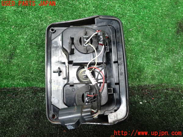 1UPJ-9241401536]ジープ・ラングラー アンリミテッド(JK36LR)左テールランプ 中古_2