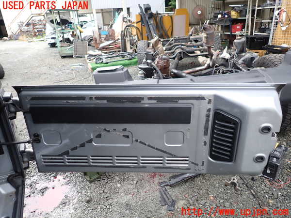 1UPJ-9241401566]ジープ・ラングラー アンリミテッド(JK36LR)バックドア リアゲート ハッチ 中古_4