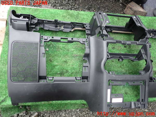 1UPJ-9241407505]ジープ・ラングラー アンリミテッド(JK36LR)ダッシュボード 中古_3