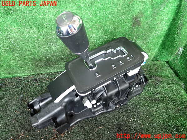 1UPJ-9241407555]ジープ・ラングラー アンリミテッド(JK36LR)ATシフトレバー 中古_3