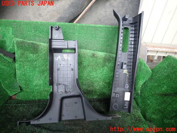 1UPJ-9241407665]ジープ・ラングラー アンリミテッド(JK36LR)右センターピラートリム 中古_2