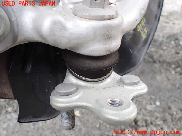 1UPJ-9241414290]アルファードハイブリッド(AAHH45W)右フロントナックルハブ 中古_3