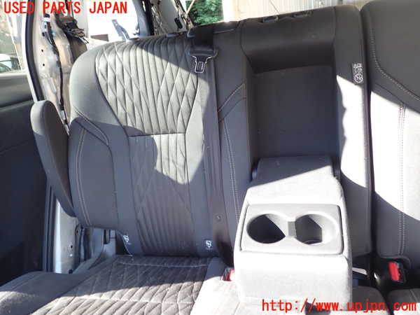 1UPJ-9241417145]アルファードハイブリッド(AAHH45W)右2列目シート 中古_2