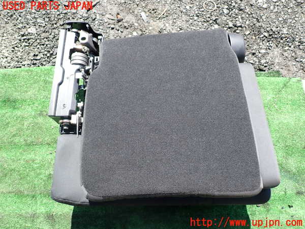 1UPJ-9241417235]アルファードハイブリッド(AAHH45W)右3列目シート 中古_4