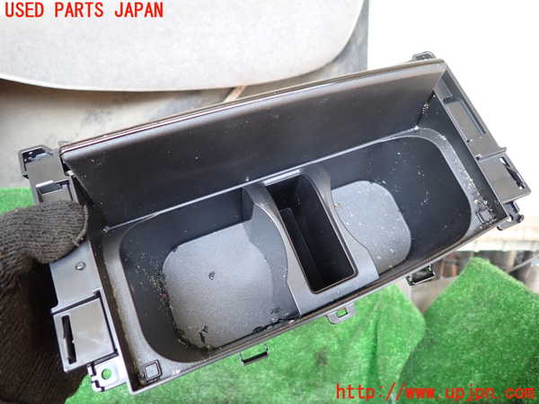 1UPJ-9241417810]アルファードハイブリッド(AAHH45W)ドリンクホルダー 中古_3