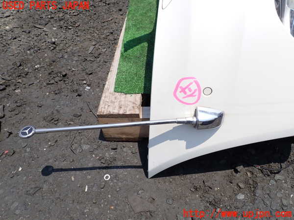1UPJ-9241421010]ベンツ S ハイブリッド ロング(221195)(W221系)フロントバンパー 【左ハンドル】 中古_4