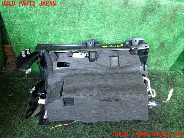 1UPJ-9241427516]ベンツ S ハイブリッド ロング(221195)(W221系)グローブボックス1 【左ハンドル】 中古_3