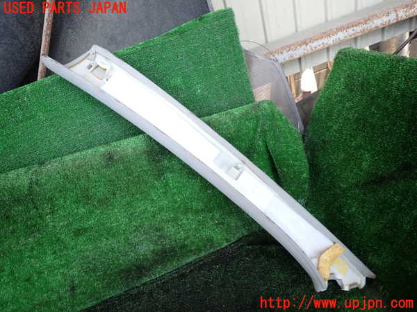 1UPJ-9241427655]ベンツ S ハイブリッド ロング(221195)(W221系)右フロントピラートリム 【左ハンドル】 中古_2