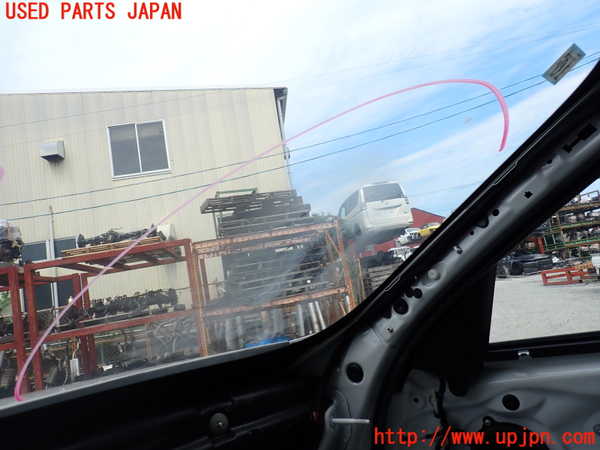 1UPJ-9241431195]BMW 330e(8E20 F30)フロントガラス PILKINGTON M1244 中古_3