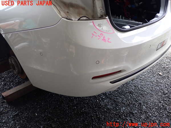 1UPJ-9241431610]BMW 330e(8E20 F30)リアバンパー 中古_2