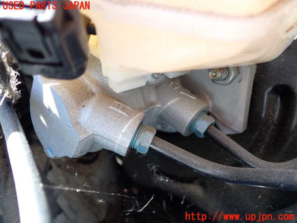 1UPJ-9241434050]BMW 330e(8E20 F30)ブレーキマスターシリンダー 中古_2