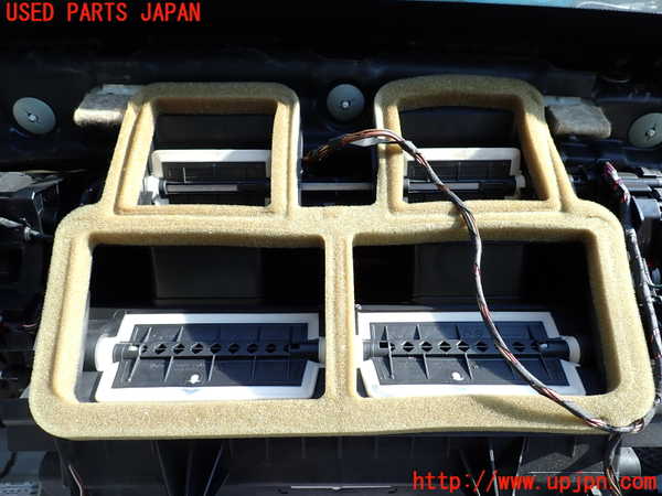 1UPJ-9241436081]BMW 330e(8E20 F30)エバポレーター1 中古_2
