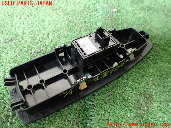 1UPJ-9241436245]BMW 330e(8E20 F30)左前パワーウィンドウスイッチ 中古_2
