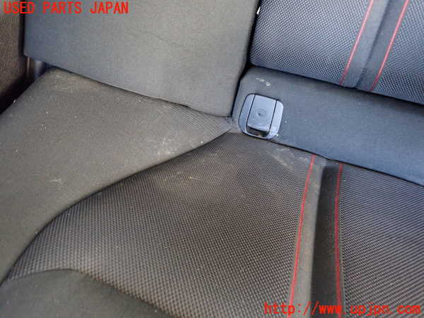 1UPJ-9241437385]BMW 330e(8E20 F30)リアシート 中古_4