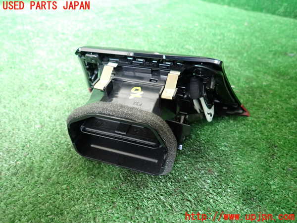 1UPJ-9241437526]BMW 330e(8E20 F30)エアコン吹き出し口1 (右) 中古_2