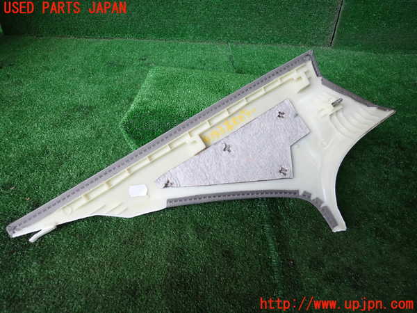 1UPJ-9241437675]BMW 330e(8E20 F30)右リアピラートリム 中古_2