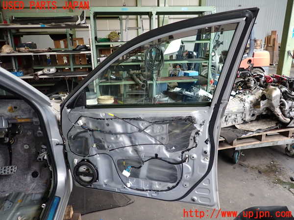 2UPJ-9241441230]インプレッサ WRX-STi C型(GVF)右前ドア 中古 M2E4 43R-00019_5