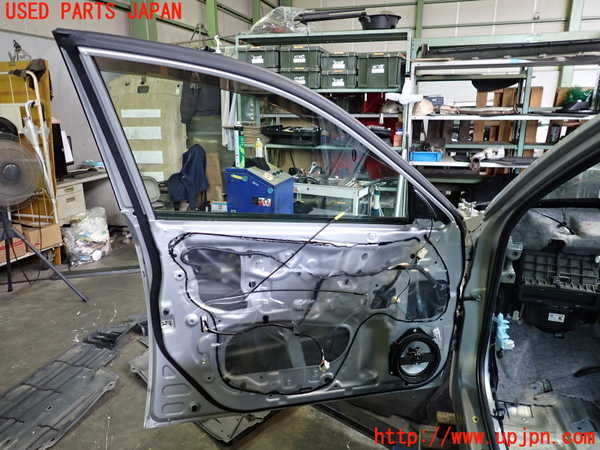 2UPJ-9241441260]インプレッサ WRX-STi C型(GVF)左前ドア 中古 M2E4 43R-00019_5