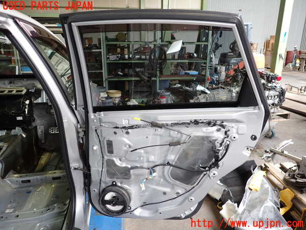 2UPJ-9241441290]インプレッサ WRX-STi C型(GVF)右後ドア 中古 43R-006709_5