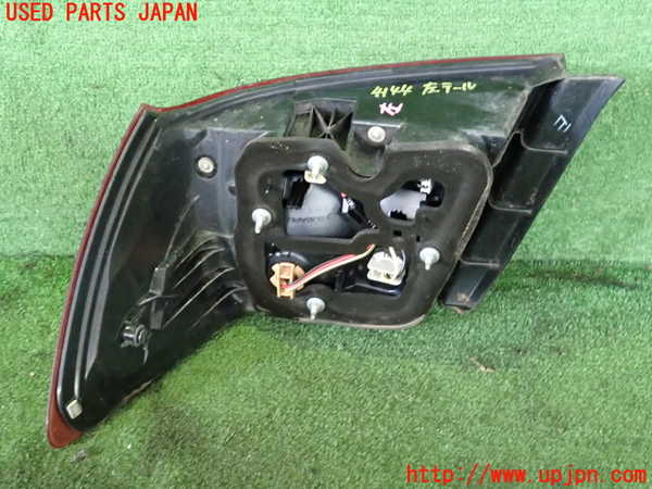 2UPJ-9241441536]インプレッサ WRX-STi C型(GVF)左テールランプ 中古_3