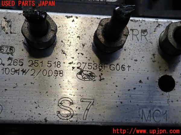 2UPJ-9241444040]インプレッサ WRX-STi C型(GVF)ABSアクチュエーター 中古_2