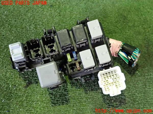 2UPJ-9241446743]インプレッサ WRX-STi C型(GVF)ヒューズボックス3(室内運転席側) 中古_3