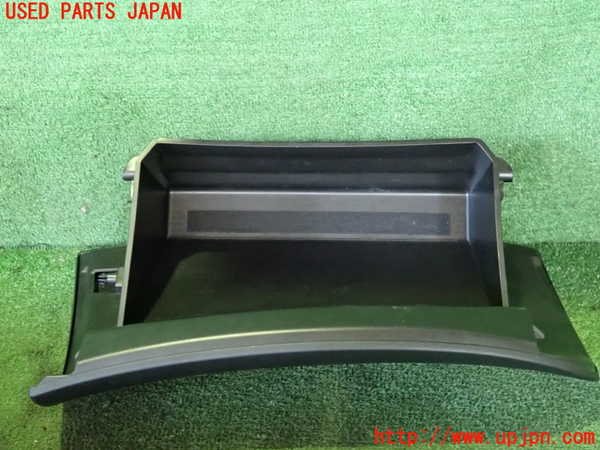 2UPJ-9241447516]インプレッサ WRX-STi C型(GVF)グローブボックス1 中古_2