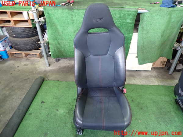 2UPJ-9241447011]インプレッサ WRX-STi C型(GVF)シートセット(運転席＆助手席) 中古_2