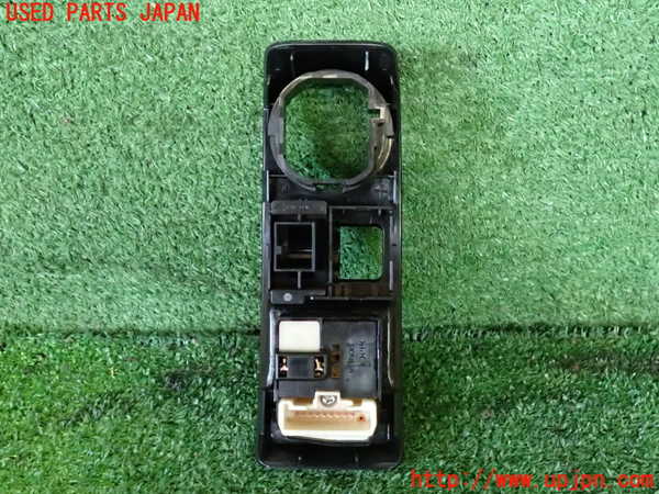 2UPJ-9241446280]インプレッサ WRX-STi C型(GVF)ミラースイッチ 中古_2