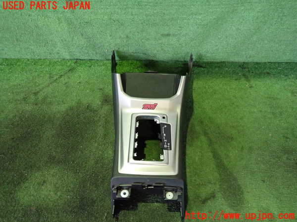 2UPJ-9241447549]インプレッサ WRX-STi C型(GVF)コンソール 中古_2