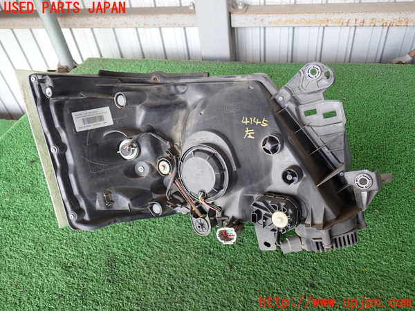 2UPJ-9241451132]NV350 キャラバン バン(VW2E26)左ヘッドライト HID 中古_4