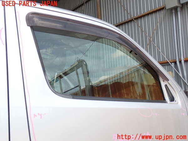 2UPJ-9241451230]NV350 キャラバン バン(VW2E26)右前ドア 中古 (AGC AUTOMOTIVE 43R-00033)_2