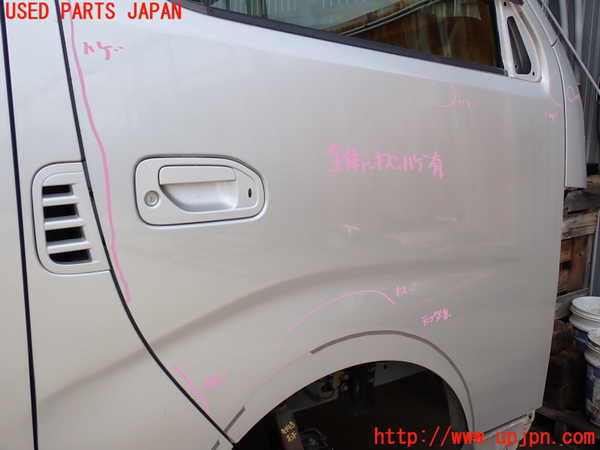 2UPJ-9241451230]NV350 キャラバン バン(VW2E26)右前ドア 中古 (AGC AUTOMOTIVE 43R-00033)_3