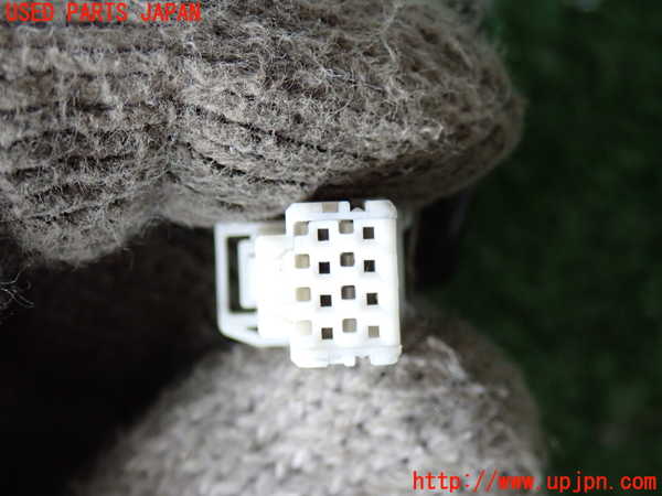 2UPJ-9241451210]NV350 キャラバン バン(VW2E26)右ドアミラー 中古_5