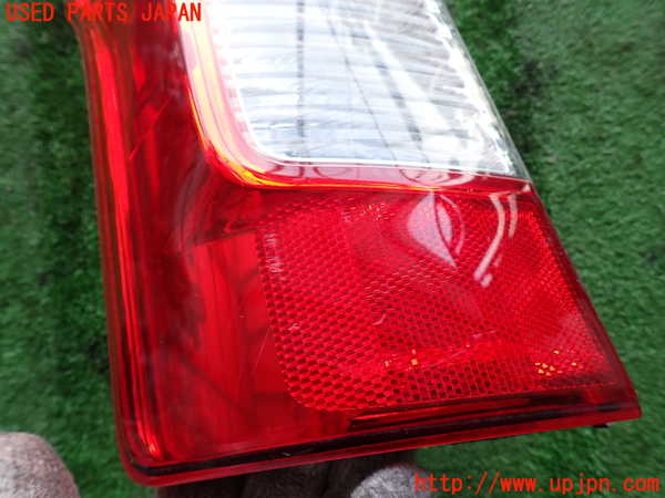 2UPJ-9241451536]NV350 キャラバン バン(VW2E26)左テールランプ 中古_2