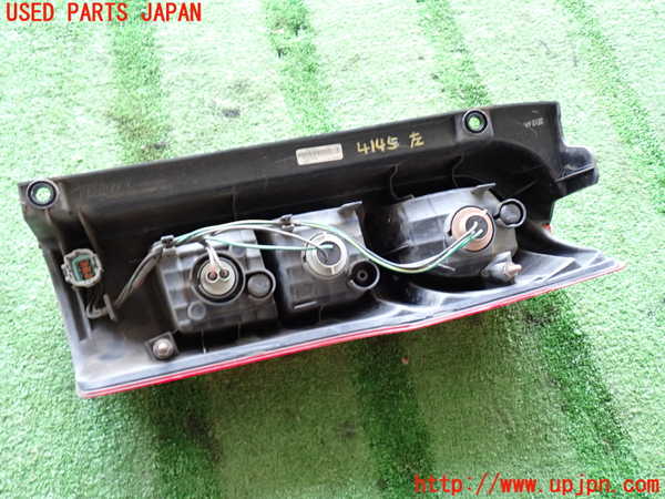 2UPJ-9241451536]NV350 キャラバン バン(VW2E26)左テールランプ 中古_4