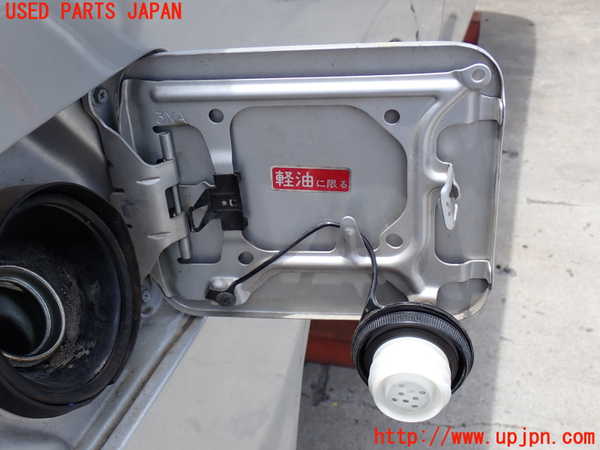 2UPJ-9241451690]NV350 キャラバン バン(VW2E26)フューエルリッド 中古_2
