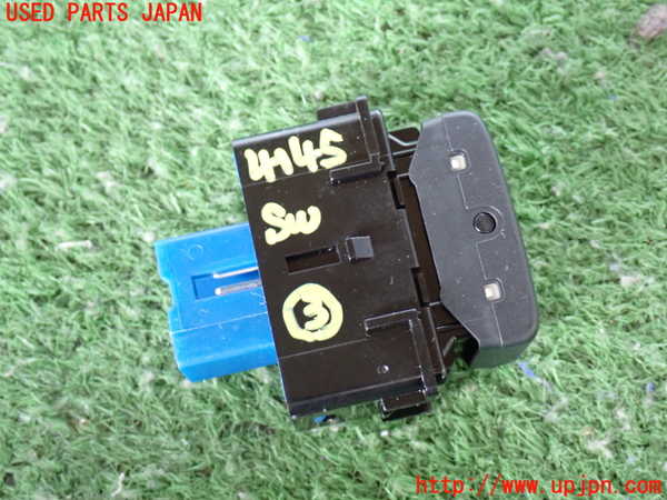 2UPJ-9241456308]NV350 キャラバン バン(VW2E26)スイッチ3 中古 (OFF SNOW ON)_2