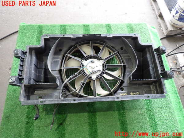 2UPJ-9241456836]NV350 キャラバン バン(VW2E26)電動ファン1 中古_3