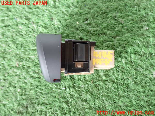 2UPJ-9241456290]NV350 キャラバン バン(VW2E26)ハザードスイッチ 中古_2