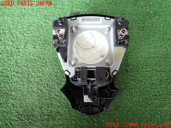 2UPJ-9241457865]NV350 キャラバン バン(VW2E26)運転席側エアバッグカバー 中古_2