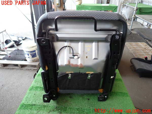 2UPJ-9241457035]NV350 キャラバン バン(VW2E26)運転席シート 中古_5