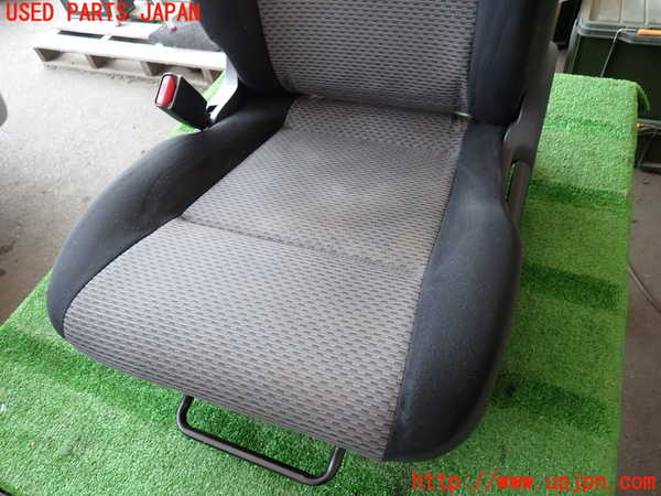 2UPJ-9241457065]NV350 キャラバン バン(VW2E26)助手席シート 中古_2