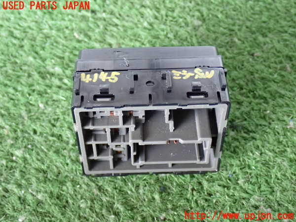 2UPJ-9241456280]NV350 キャラバン バン(VW2E26)ミラースイッチ 中古_2
