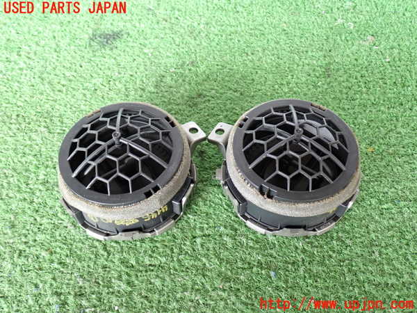 2UPJ-9241457526]NV350 キャラバン バン(VW2E26)エアコン吹き出し口1 中古 (真中)_2
