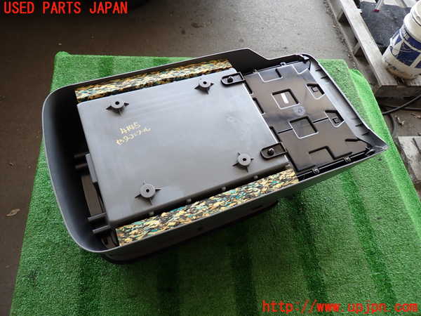 2UPJ-9241457540]NV350 キャラバン バン(VW2E26)センターコンソール 中古_4