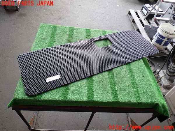 2UPJ-9241451578]NV350 キャラバン バン(VW2E26)バックドア内張り 中古_2